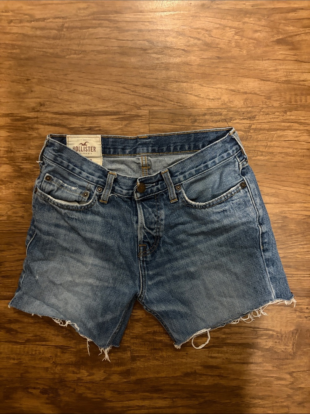 Hollister Women’s 30 Light Blue Denim Cutoff Shorts Button Front Closure